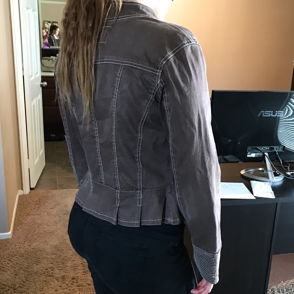 Fitted Brown Denim Jacket