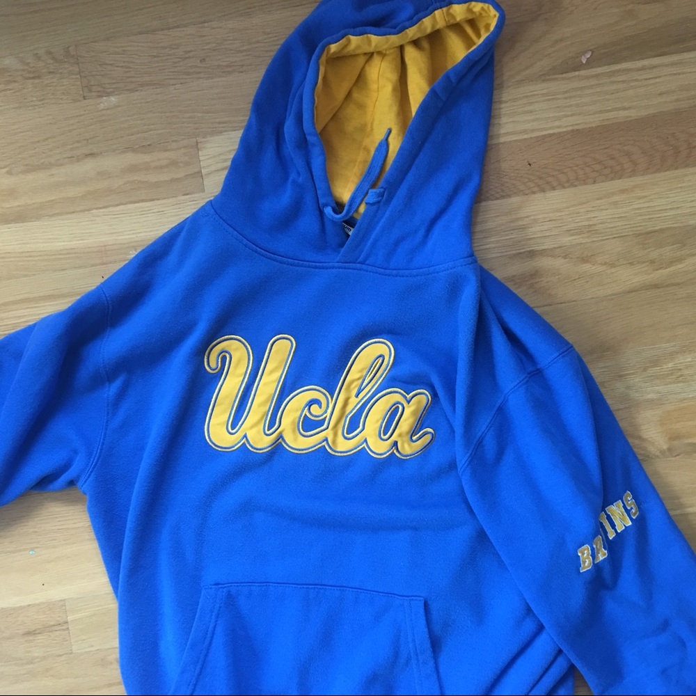 UCLA SWEATSHIRT