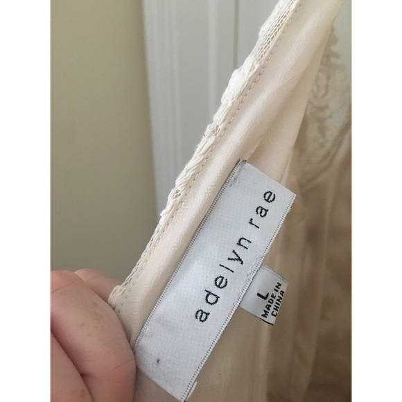 Adelyn Rae Cream Fitted Dress! - Picture 3 of 4