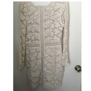 Adelyn Rae Cream Fitted Dress!