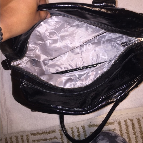 Michael Kors Black Purse - Picture 4 of 6