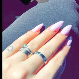 Meet your Posher, Talia