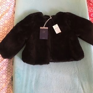 NWT Baby Gap faux fur shrug