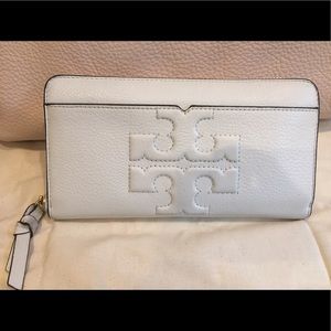 Tory Burch Bombe T Wallet