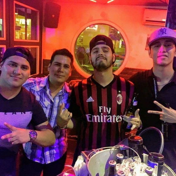 Meet your Posher, Mario - Picture 1 of 1