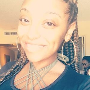 Meet your Posher, Brittany