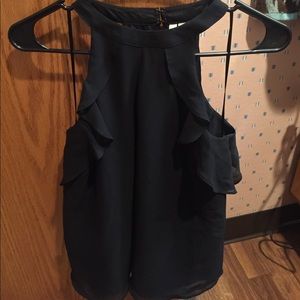 Black ruffle detail collared tank