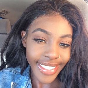 Meet your Posher, Maureen