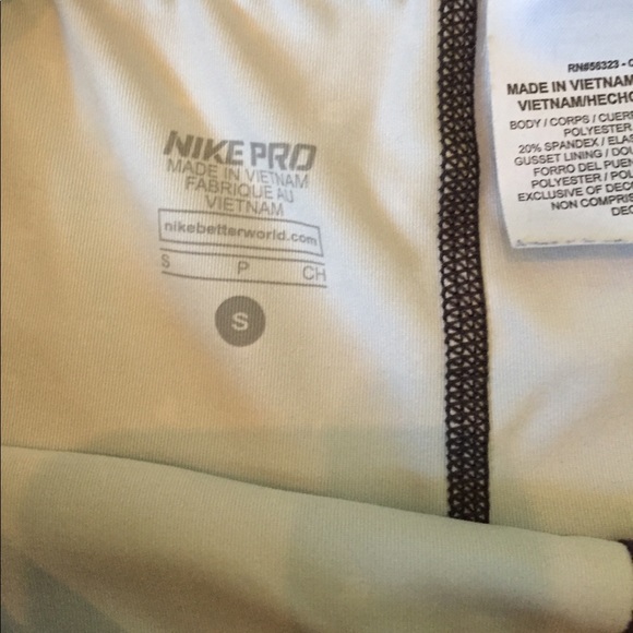 Nike Spandex - Picture 3 of 3