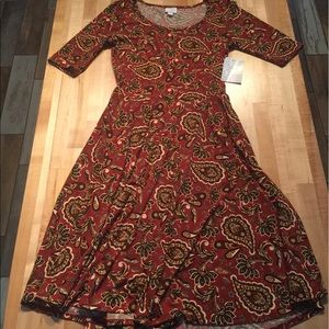 Medium LulaRoe Paisley Nicole dress
