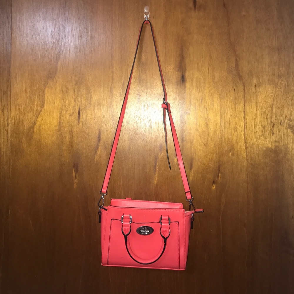 Medium purse