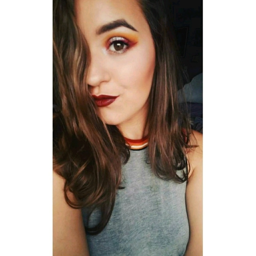 Meet your Posher, Naomi