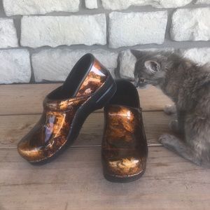 Dansko Clogs 👞✨