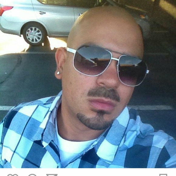 Meet your Posher, Giancarlo - Picture 1 of 1