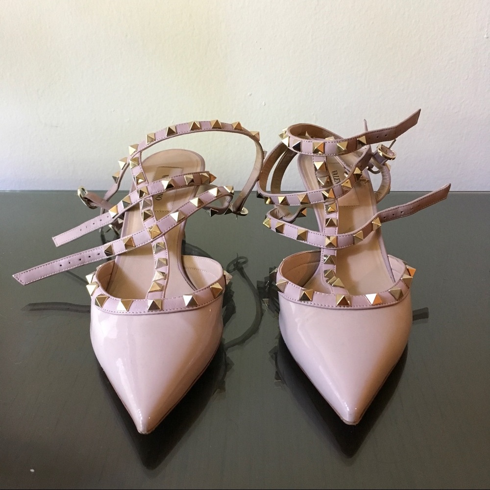 Authentic Valentino Rockstuds