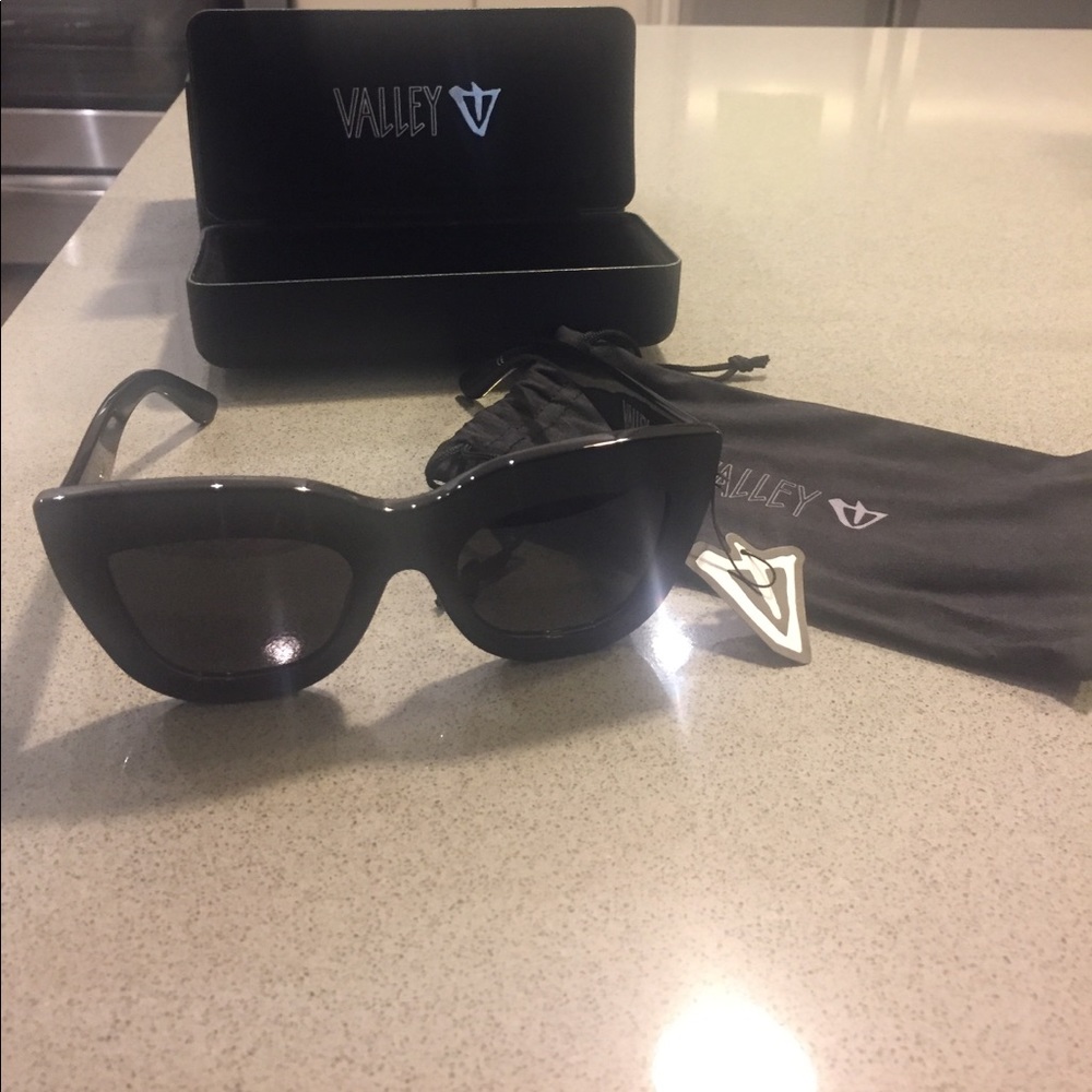 Valley Marmont Black Sunglasses