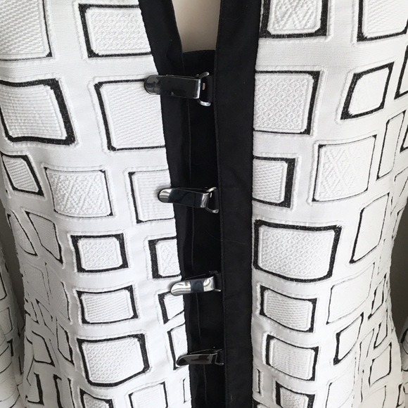 Cache Jacket/Top - Picture 3 of 8