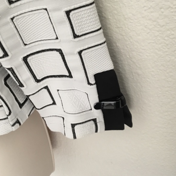 Cache Jacket/Top - Picture 4 of 8