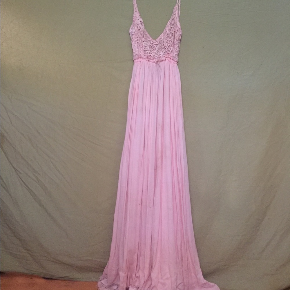 Lace pink dress