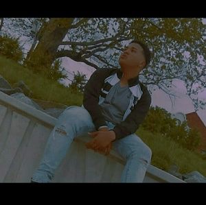 Meet your Posher, Erickson