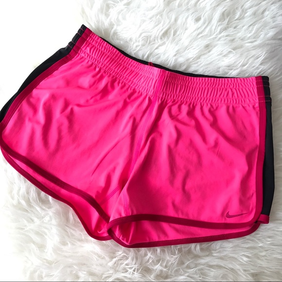 Nike Dri-Fit Shorts NWT - Picture 2 of 4