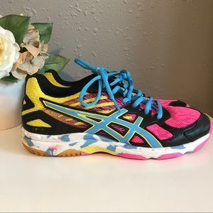 ASICS Women's Volleyball Shoes - Size 7