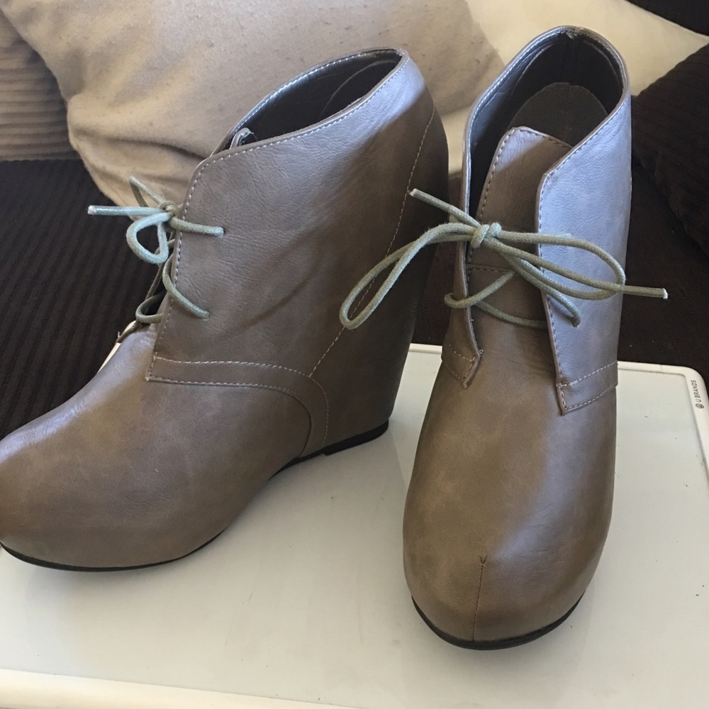 Taupe Leather Wedge Booties