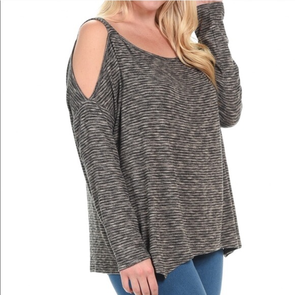 💥LAST CHANCE💥➕ Striped Cold Shoulder Shirt - Picture 2 of 6