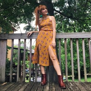 Cute mustard dress