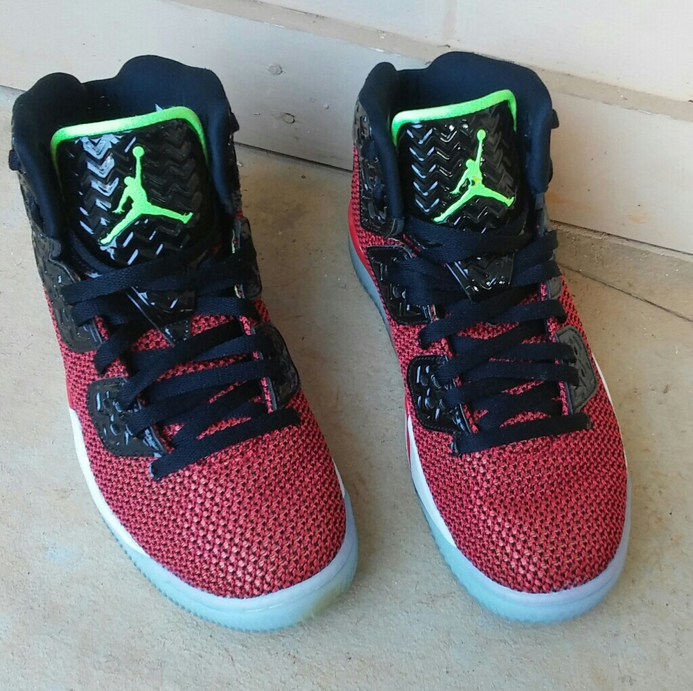 Jordan Spike Forty