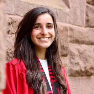Meet your Posher, Avva