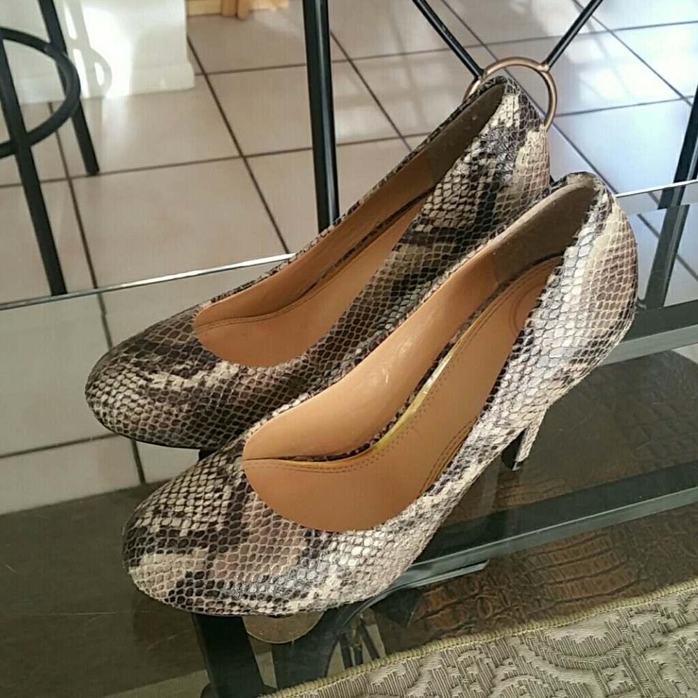 Jessica Simpson shoes