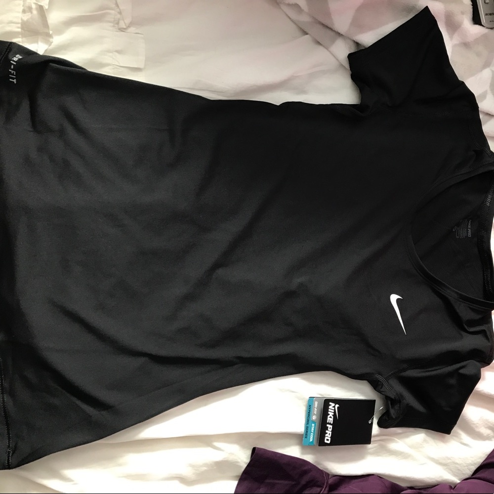 Nike pro short sleeved workout shirt