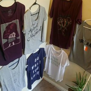 BUNDLE OF 7 Graphic Tshirts