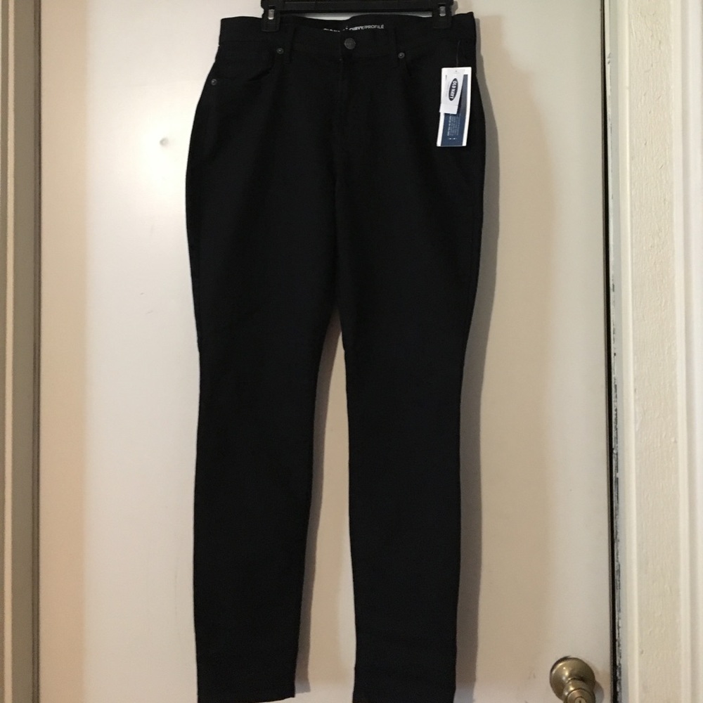 Black Old Navy Skinny Jeans - NWT- Size 10