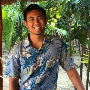 Meet your Posher, Thomas