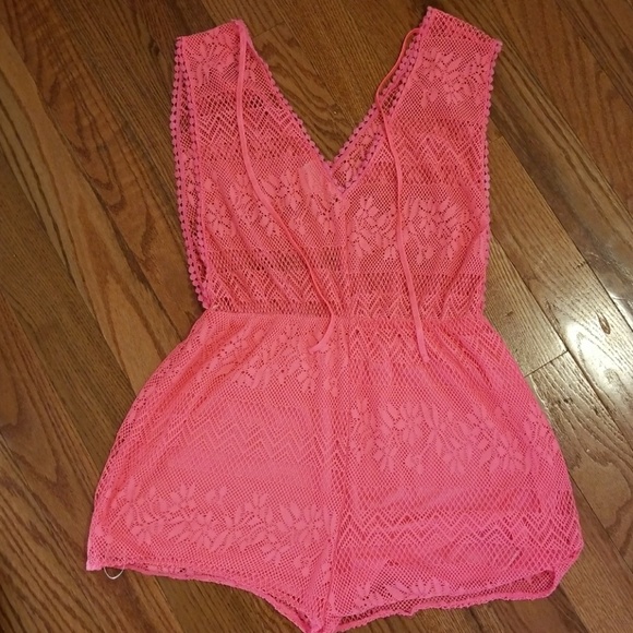 Romper - Picture 2 of 4