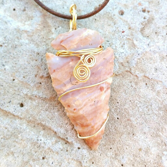 handmade Jewelry - Arrowhead necklace