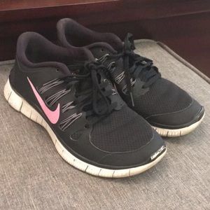 Black Nike Running Shoes