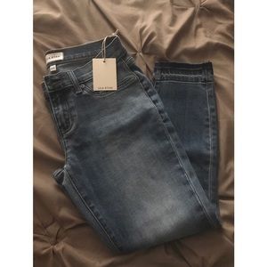 NWT! Lila Ryan Skinny Jean
