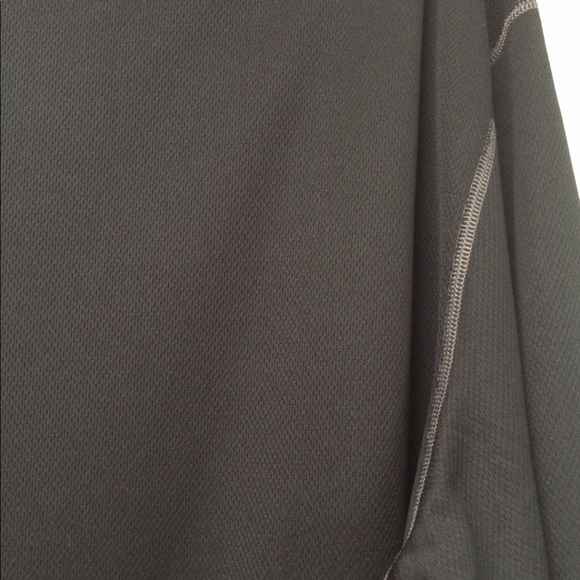 ✨HOST PICK✨Men's Athletic tee shirt 2XL - Picture 5 of 6