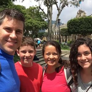 Meet your Posher, Iliana