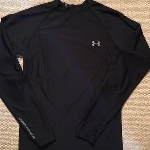 Under Armour fitted heat gear