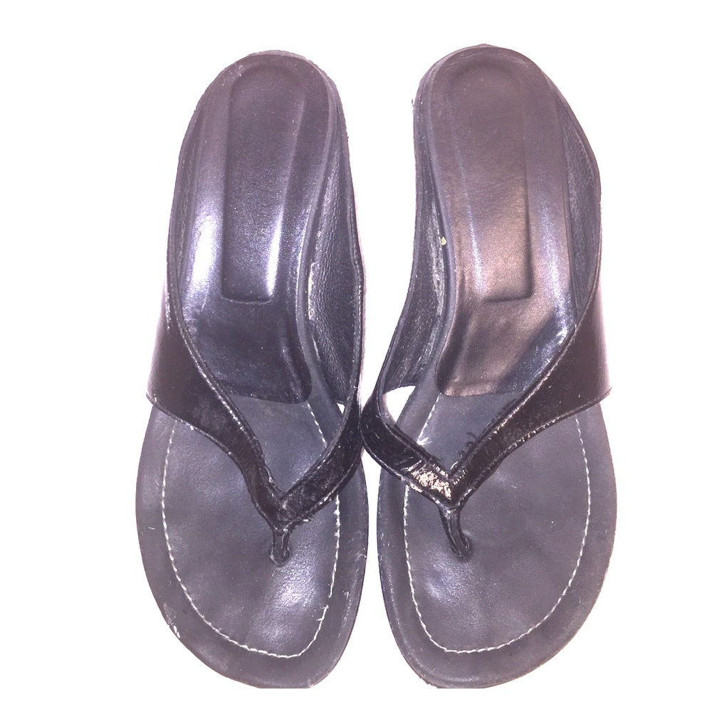 Donald J Pliner Sandals