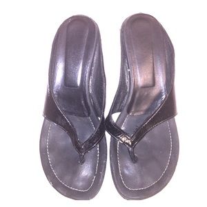 Donald J Pliner Sandals