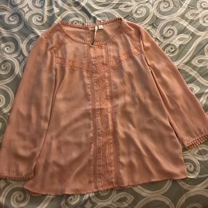 Adorable Lauren Conrad shirt