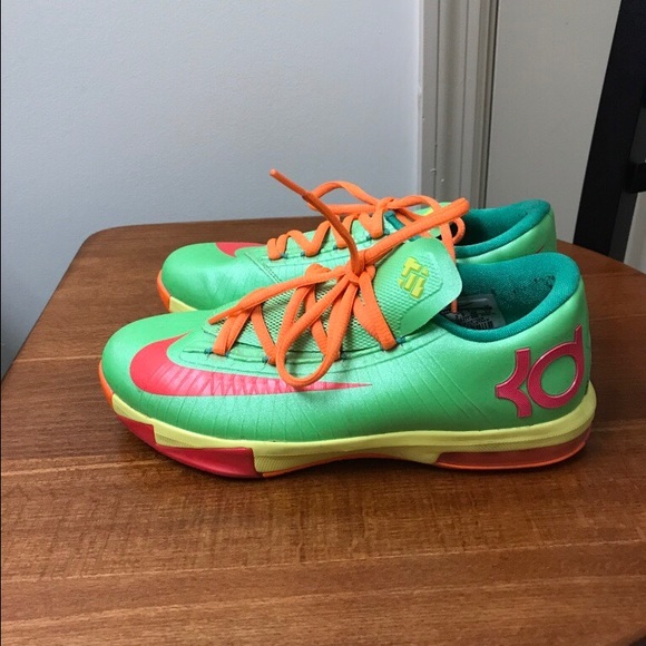 KD Nike kids shoe ! - Picture 2 of 2