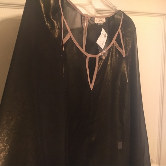 Metallic sheer top - Picture 3 of 3