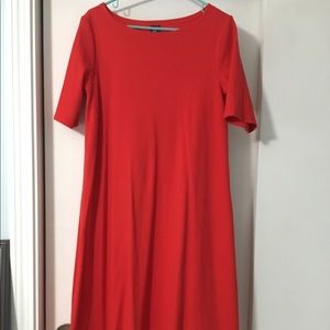 High-low red maternity dress