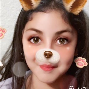 Meet your Posher, Alondra